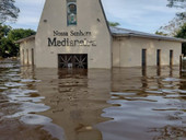 Brasile, inondazioni a sud, vasti incendi a nord: il cambiamento climatico mette in ginocchio il Paese