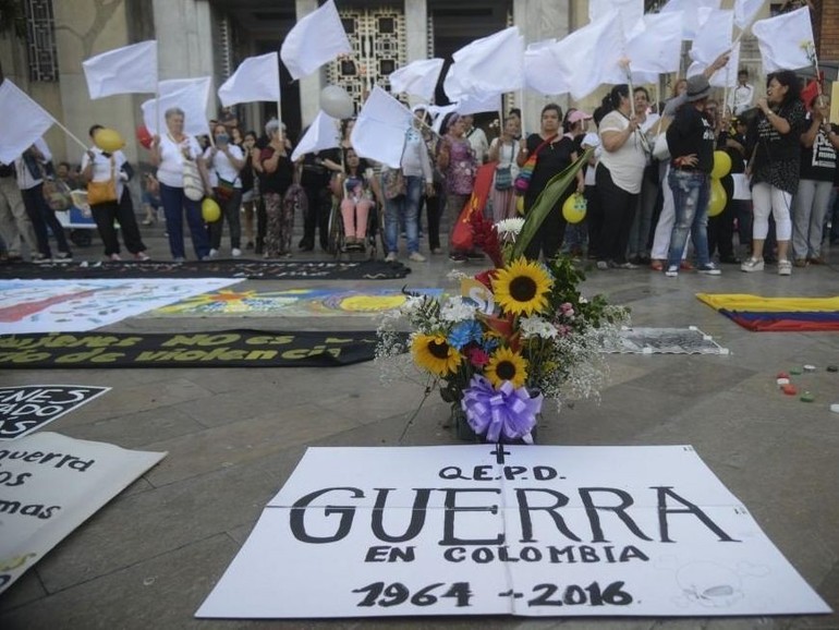 Il papa in Colombia, "Invito al perdono e alla riconciliazione"