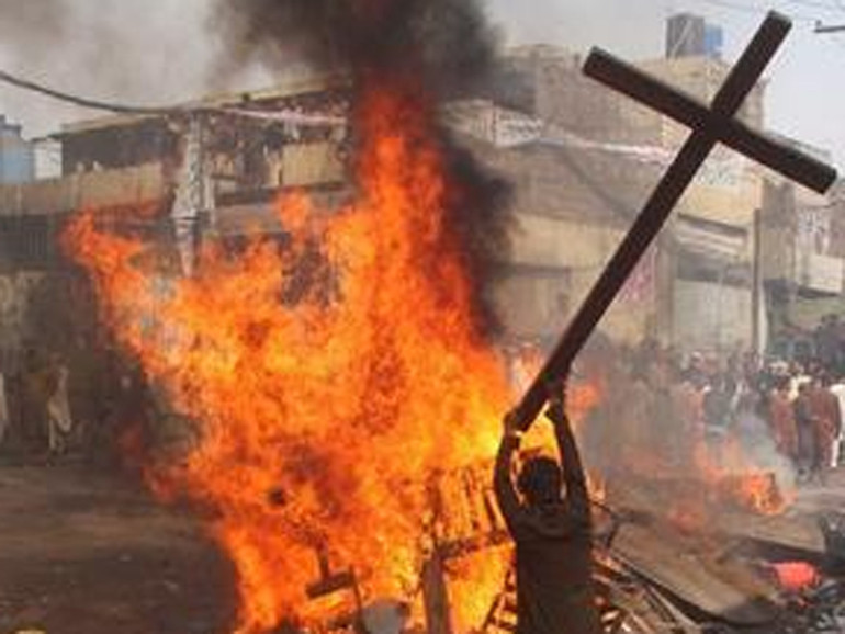 Dramma umanitario in Iraq, cristiani espulsi dalla Piana di Ninive