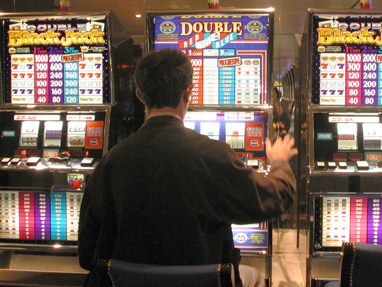 Gioco d’azzardo: fermare le lobby e tutelare le famiglie
