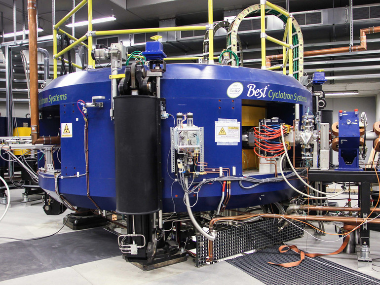 I laboratori dell'Infn di Padova inaugurano il nuovo ciclotrone