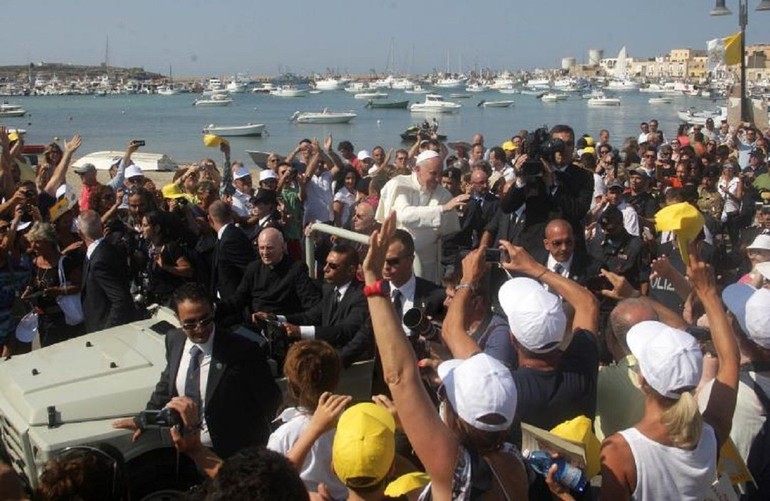 Lampedusa: quattro anni fa la visita di Papa Francesco. Ecco cosa resta