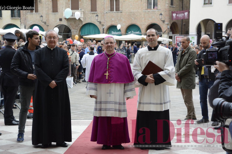 Un anno fa, il 18 ottobre, il vescovo Claudio entrava in diocesi a Padova