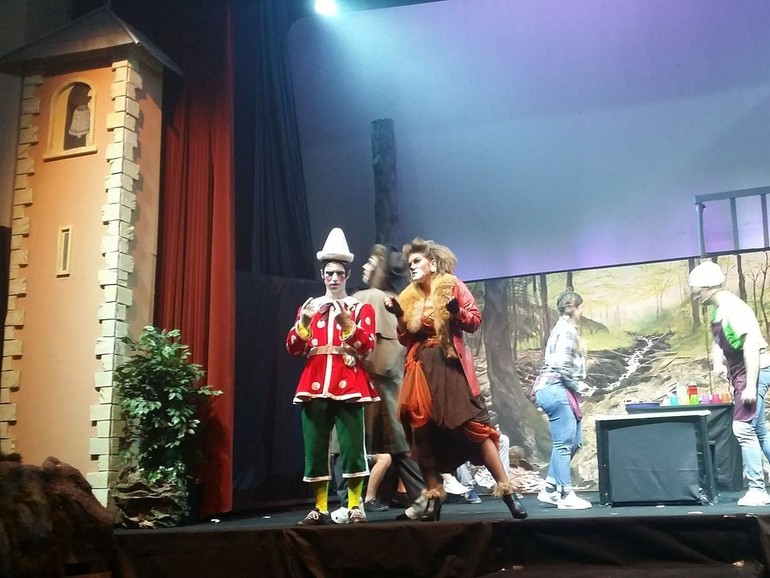Una compagnia teatrale. Così a Lugo il patronato riprende vita Una compagnia teatrale. Così a Lugo il patronato riprende vita
