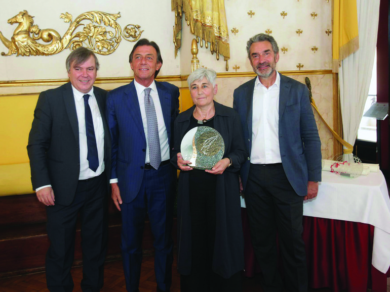 Donatella Gasperi premiata con la "Penna d'oca 2017"