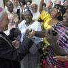 «Spero che il mio successore venga nominato presto – ha dichiarato il vescovo ai giornalisti – la voglia di partire è tanta»