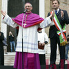 E poi l'augurio del vescovo Claudio: «Pace. Al signor sindaco e alla sua famiglia. E alla città di Padova. Pace»