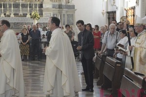 18 giugno. A Padova si celebra il Corpus Domini. Il vescovo Claudio chiude la processione d'inizio