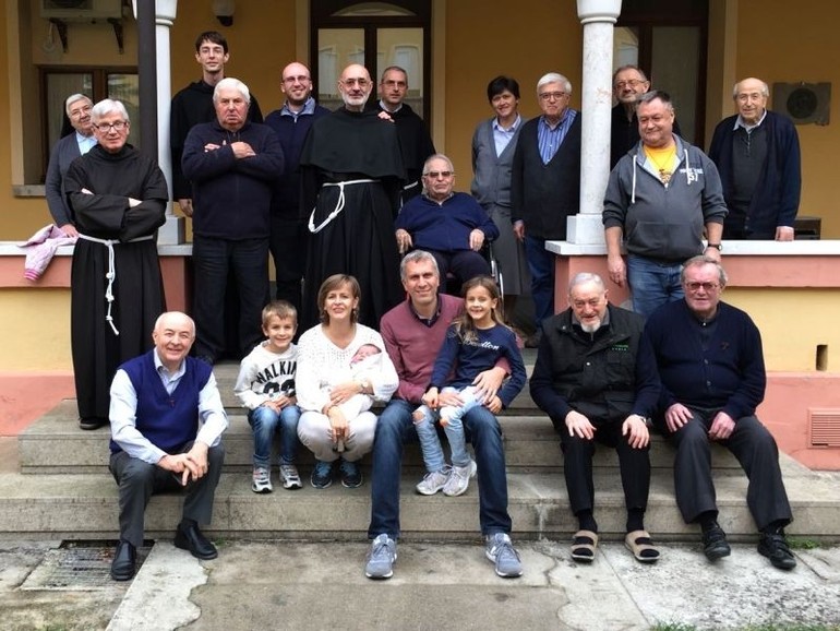 Ai Santuari Antoniani c'è una famiglia a servizio di altre famiglie Ai Santuari Antoniani c'è una famiglia a servizio di altre famiglie