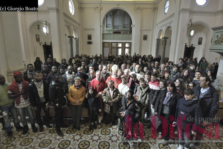 Emergenza migranti: la sfida della microaccoglienza Emergenza migranti: la sfida della microaccoglienza