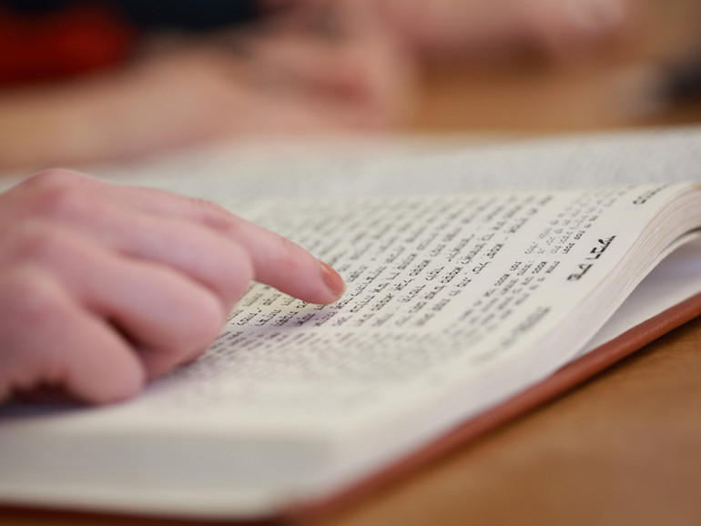 Il Talmud tradotto in italiano per imparare a nuotare nel mare della sapienza ebraica Il Talmud tradotto in italiano per imparare a nuotare nel mare della sapienza ebraica