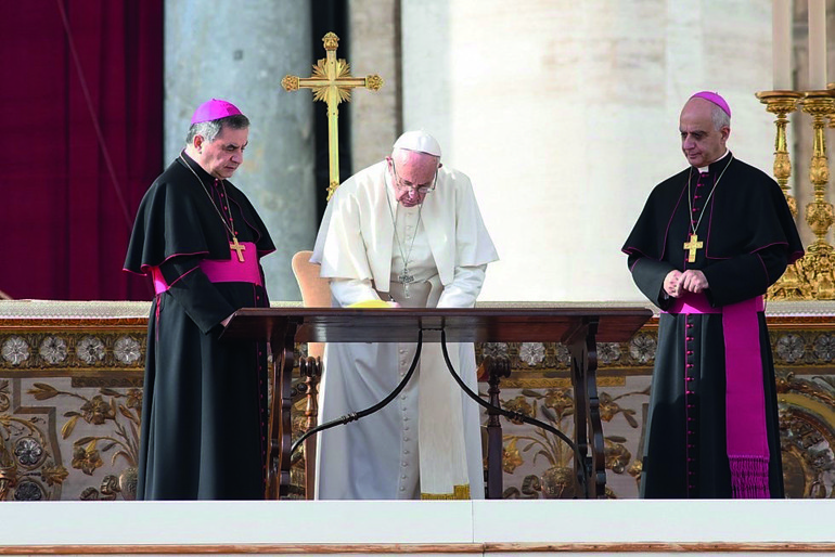 Misericordia et misera: «Un invito a guardare in faccia anche il negativo che è in noi»