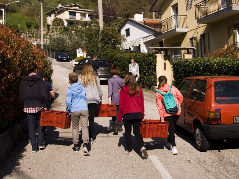 San Nazario: i ragazzi dell'ic fanno i volontari Caritas San Nazario: i ragazzi dell'ic fanno i volontari Caritas