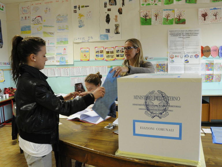 Si vota. Serve una "sana angoscia" per il futuro Si vota. Serve una "sana angoscia" per il futuro