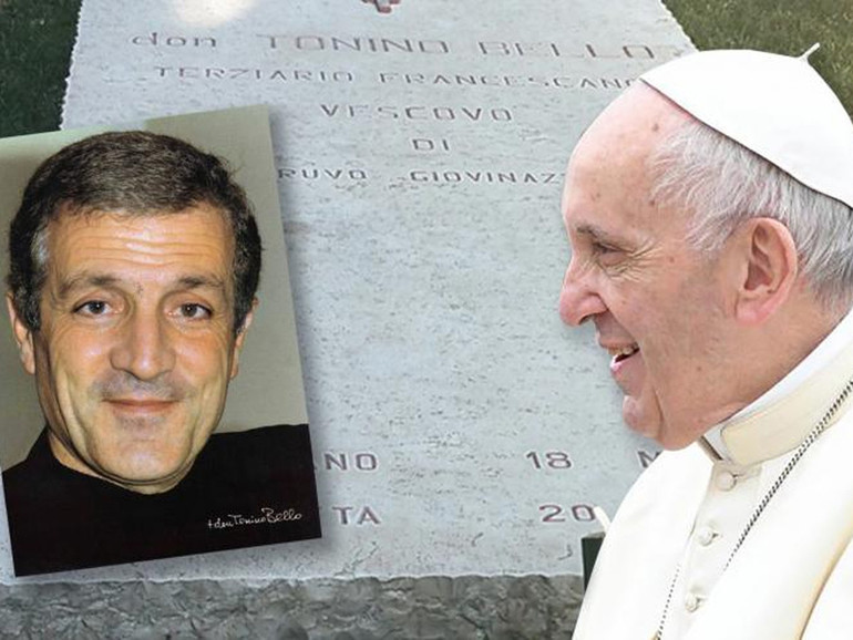 Don Tonino Bello: mons. Angiuli, “una fede colma di umanità” Don Tonino Bello: mons. Angiuli, “una fede colma di umanità”