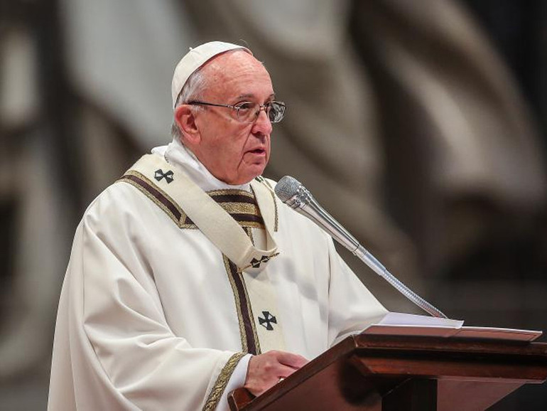 Papa Francesco: “vicinanza” alla gente è dire “no” alla “cultura dell’aggettivo”