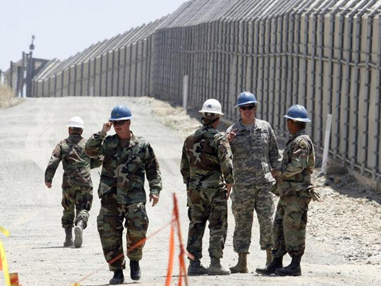 Stati Uniti: otto vescovi contestano l’annuncio di Trump di inviare soldati della Guardia nazionale alla frontiera con il Messico