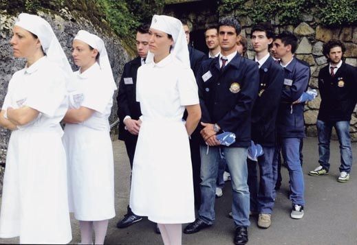 Unitalsi: iscrizioni aperte per il pellegrinaggio a Lourdes di fine giugno Unitalsi: iscrizioni aperte per il pellegrinaggio a Lourdes di fine giugno