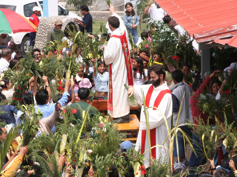 Lettere dall'Ecuador: cos'è una parrocchia e cosa deve fare un prete?