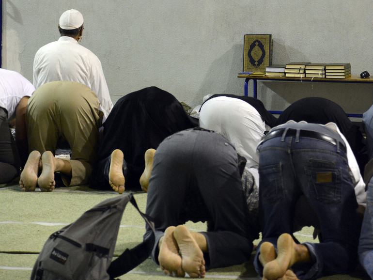 Immigrazione. Niente panico, l'islam non ci invaderà Immigrazione. Niente panico, l'islam non ci invaderà