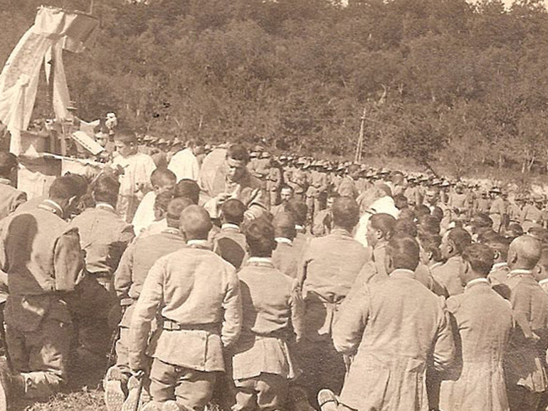 15 novembre 1914: preti e suore al fronte