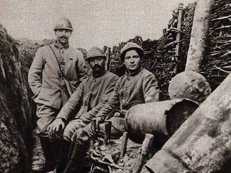 La lezione della guerra: mai più la chiesa (e i preti) in trincea La lezione della guerra: mai più la chiesa (e i preti) in trincea