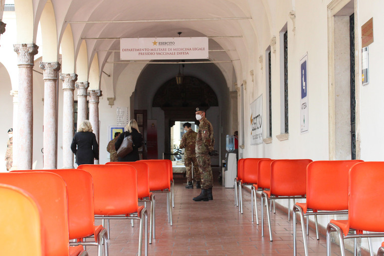 _4_ex-Ospedale-militare-di-Padova-è-il-nuovo-punto-vaccinale-della-città