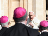 10 anni di Papa Francesco. Emilce Cuda (teologa): “Il Papa non è portatore di un’altra teologia. La sua preoccupazione è il Concilio Vaticano...