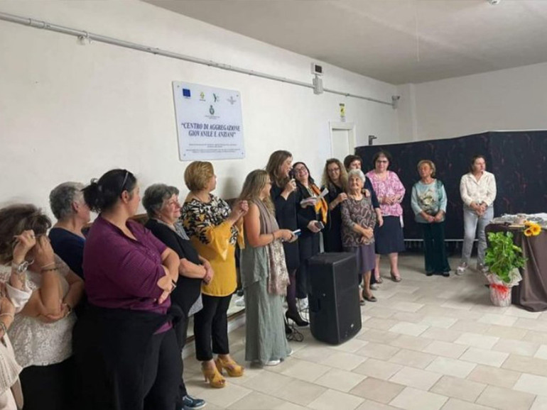 A Cosenza una sartoria sociale per le donne vittime di violenza