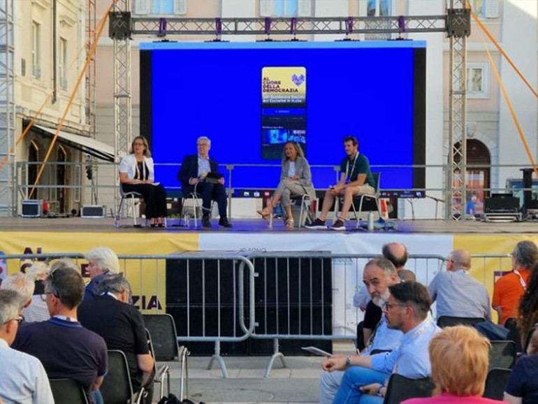 A Trieste si parla di ecologia: “La conversione non è più una scelta ma una necessità” A Trieste si parla di ecologia: “La conversione non è più una scelta ma una necessità”