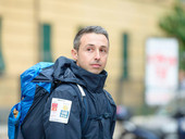 Aism. Il giro d'Italia a piedi di Marco Togni contro la sclerosi multipla fa tappa a Monselice e a Padova