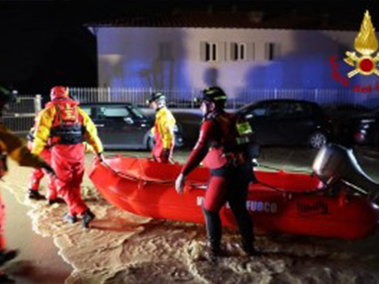 Alluvione in Toscana: Caritas Italiana vicina alle popolazioni colpite. Don Pagniello, “un supporto che andrà al di là dell’emergenza”