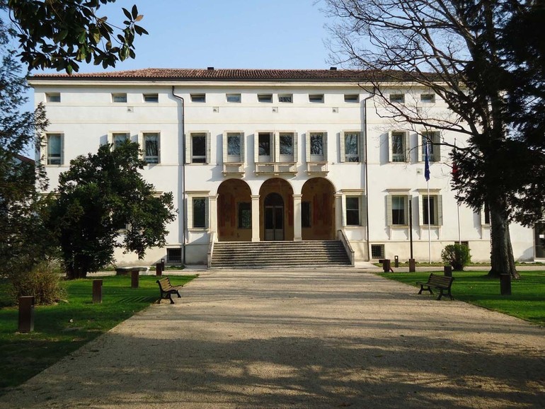 Apre la casa museo Villa Bassi Rathgeb: tre giorni di inaugurazione, anche con le multivisioni di Giancarlo Marinelli