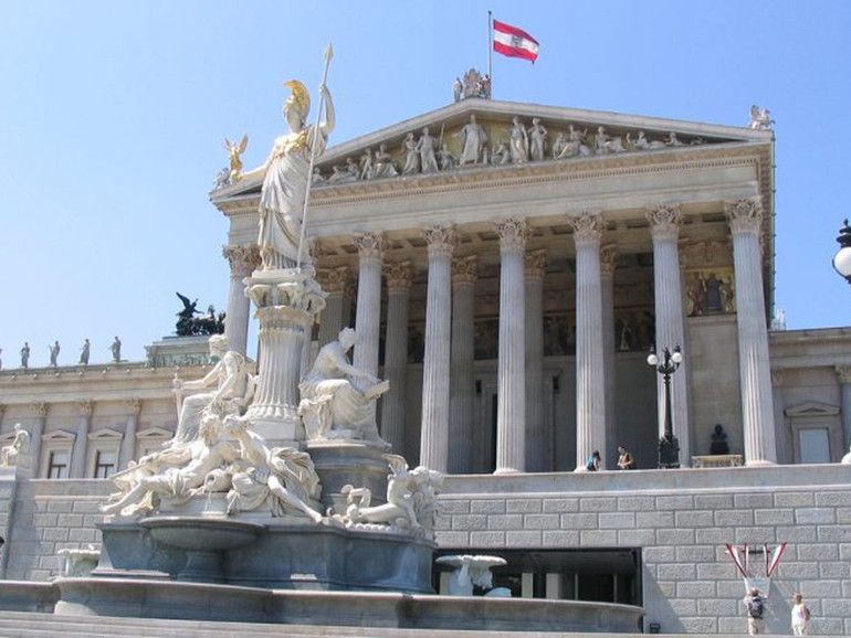 Austria: Azione Cattolica chiede il diritto di voto per chi è registrato e paga le tasse nel Paese