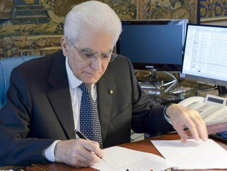 Banche: Mattarella promulga legge per l’istituzione della Commissione d’inchiesta, “non sfociare in controllo dell’attività creditizia”