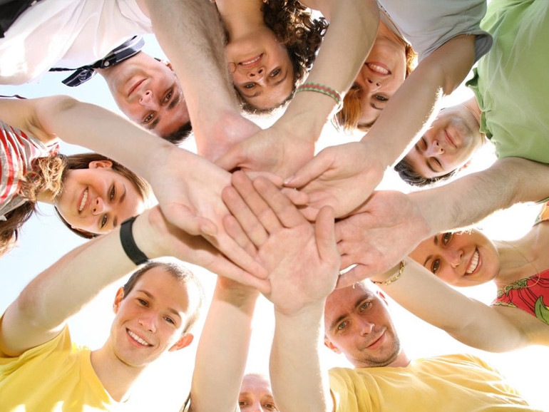 Bassa Padovana. Bando Giovani Euganei, un incentivo per i progetti delle nuove generazioni Bassa Padovana. Bando Giovani Euganei, un incentivo per i progetti delle nuove generazioni