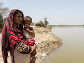 Cambiamenti climatici: Unicef, “43,1 milioni di bambini sfollati interni in 44 Paesi in 6 anni, circa 20.000 al giorno”