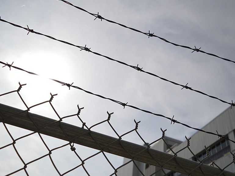 Carceri, Legacoopsociali: “Il record di suicidi impone una riflessione e interventi urgenti”