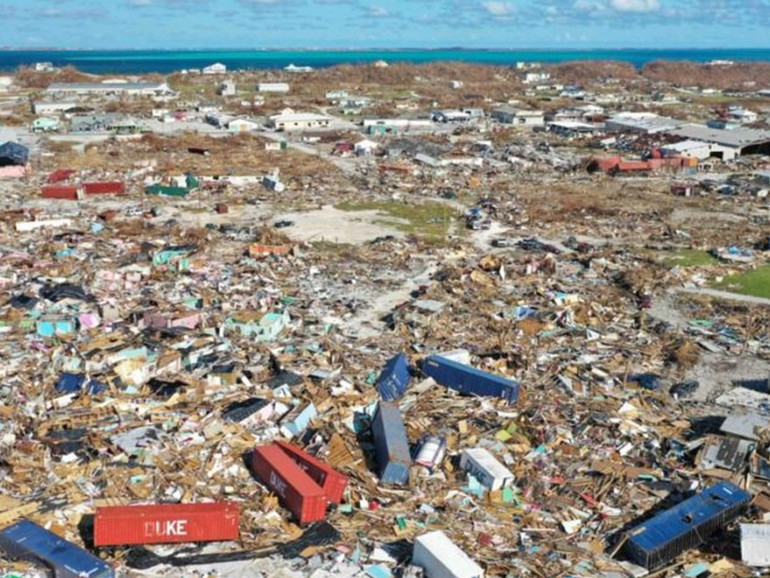 Caritas in campo dopo il passaggio dell’uragano Dorian alle Bahamas: si temono oltre 1.300 dispersi