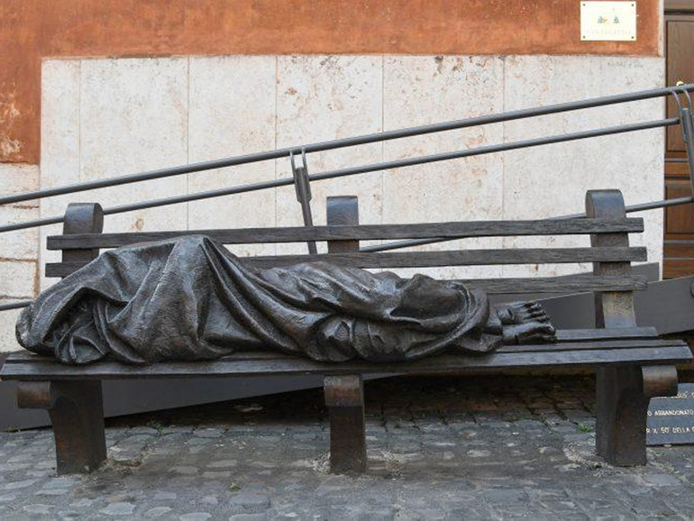 Caritas Roma su povertà: “Disuguaglianze e dipendenze in aumento”. Aiuti e ascolto a 21.149 persone Caritas Roma su povertà: “Disuguaglianze e dipendenze in aumento”. Aiuti e ascolto a 21.149 persone