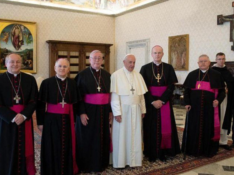 Comece da Papa Francesco: “Preoccupato per l’Europa, la pace, i migranti, il pericolo dei populismi”