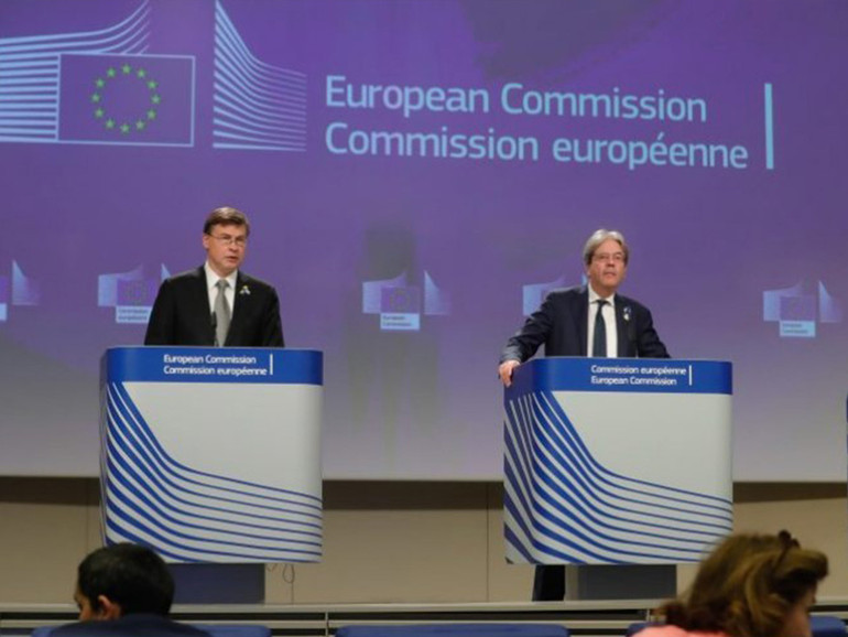 Commissione Ue: Dombrovskis, “momento critico, economia colpita dalla guerra. Necessario coordinare le politiche”