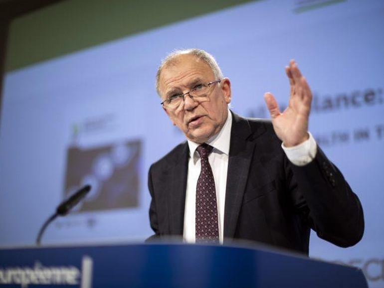 Commissione Ue fa il check-up alla salute in Europa. La speranza di vita non cresce più come in passato Commissione Ue fa il check-up alla salute in Europa. La speranza di vita non cresce più come in passato