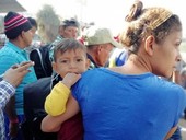 Confine Messico-Usa. L’allarme Save the Children: “Migliaia di minori a rischio separazione e abusi”