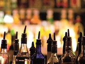 Consumo di alcol in Ue, cresce con l’età: 1 adulto su 12 beve ogni giorno
