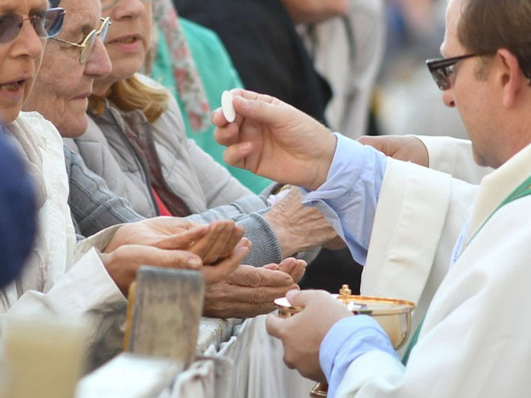 Coronavirus Covid-19: Nord Italia, le disposizioni di alcune diocesi per fronteggiare l’emergenza