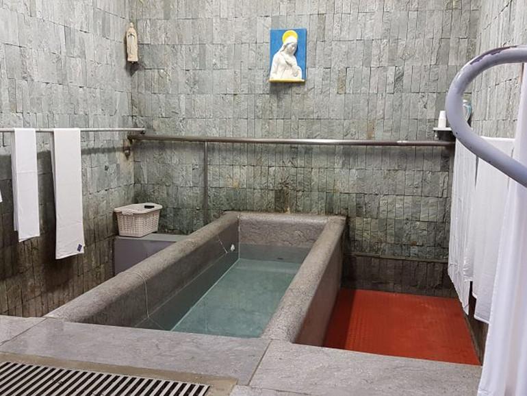 Coronavirus Covid-19: Santuario Lourdes, “chiuse le piscine per precauzione”