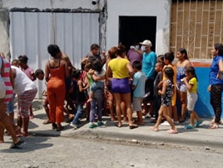 Covid-19, “in Ecuador i poveri muoiono in strada”
