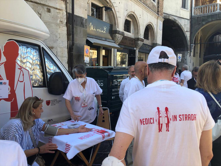 Csv Padova e Rovigo. Accanto alle esigenze di tutti Csv Padova e Rovigo. Accanto alle esigenze di tutti