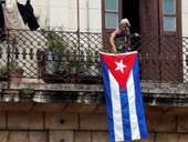 Cuba: migliaia di persone in piazza contro i blackout e i mancati rifornimenti alimentari. Díaz-Canel riconosce il malcontento dei cittadini